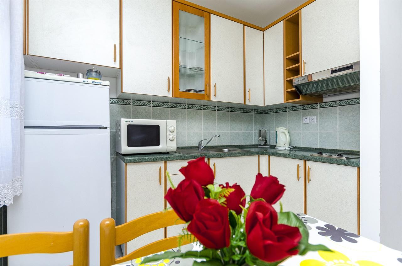 Apartments Krusica Trogir Bagian luar foto
