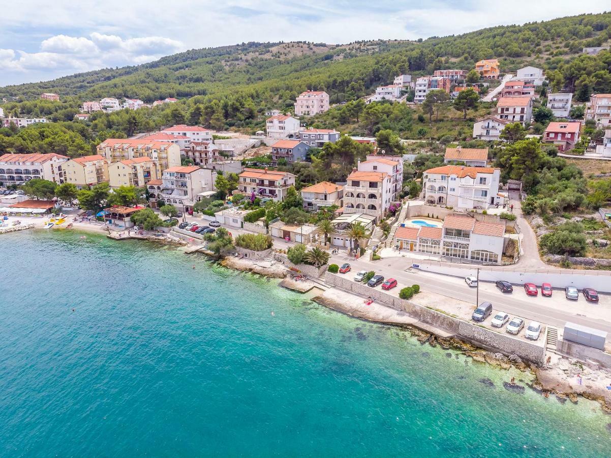 Apartments Krusica Trogir Bagian luar foto